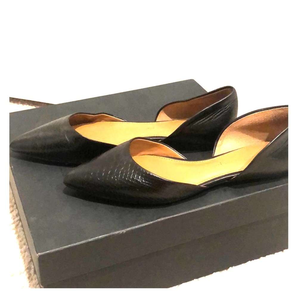 Banana Republic Flats